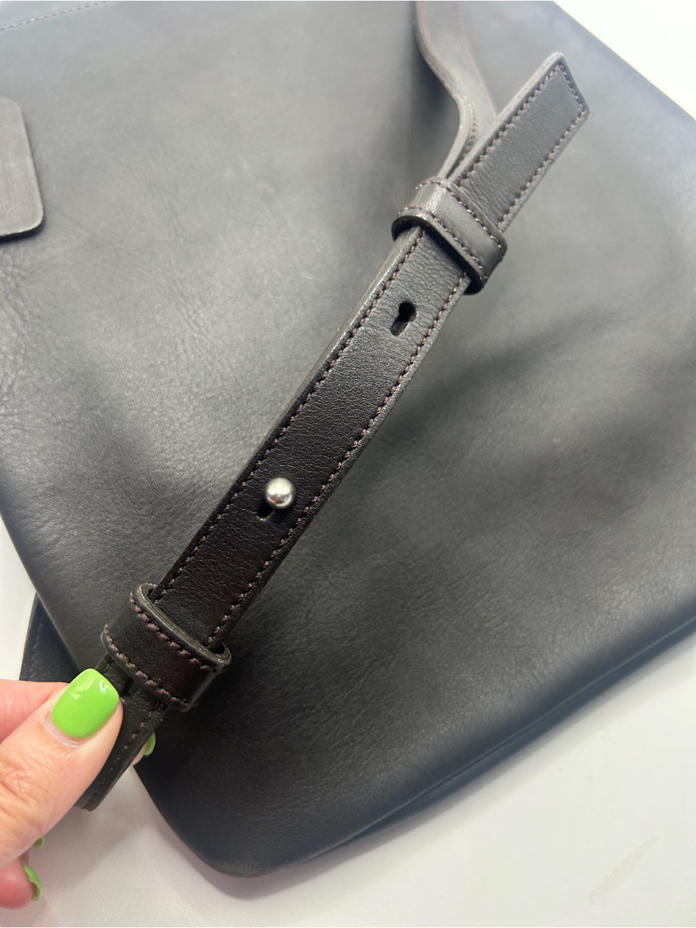 Coach Vintage Chelsea Hippie Flap Crossbody Black Leather Authentic - Style 9458 - Picture 7 of 12